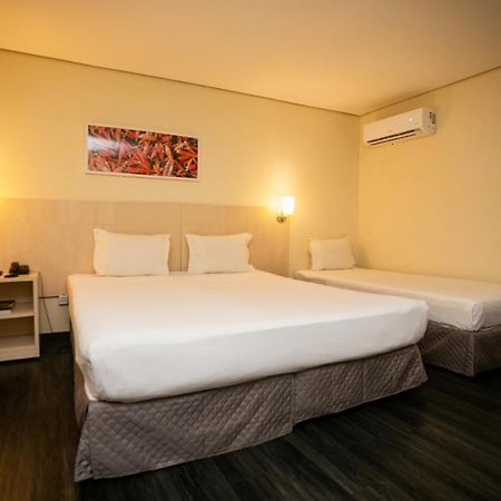 Ibis Styles Belem Batista Campos Hotell Eksteriør bilde